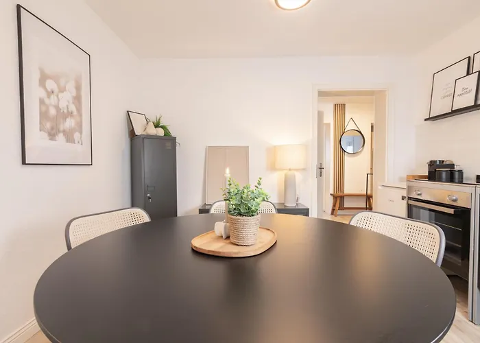 Mc'maggies Atelier *